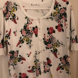 7th Avenue New York & Company floral sweater